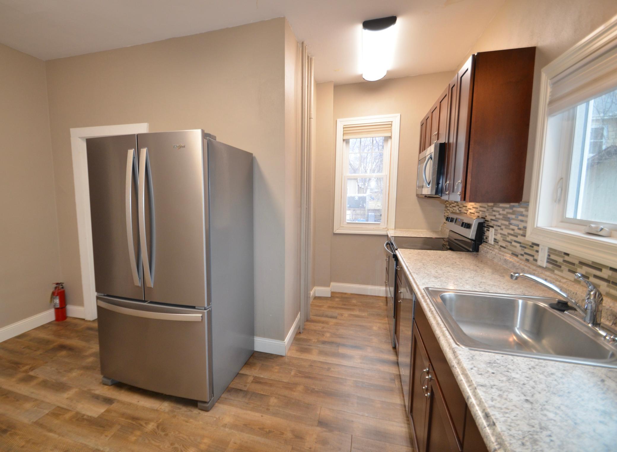 Kitchen Main