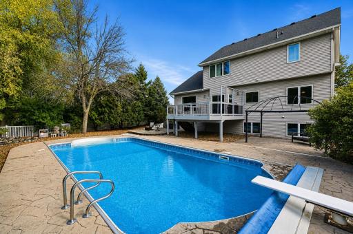 1860 Spinaker Drive, Saint Paul, MN 55125