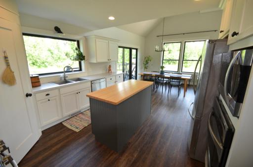 28615 Quail Road, Shafer, MN 55074