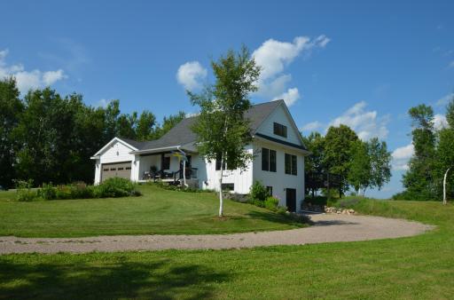 28615 Quail Road, Shafer, MN 55074