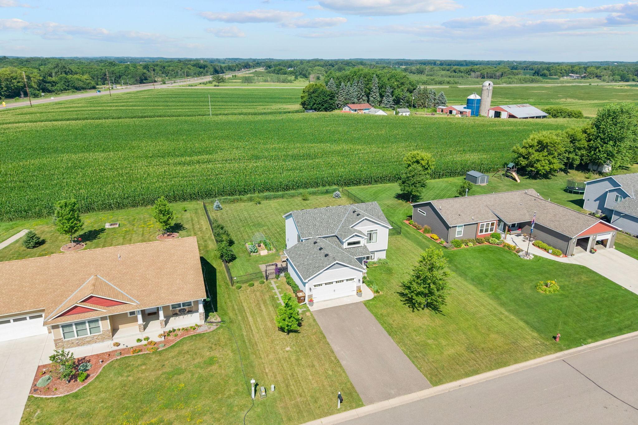 11-web-or-mls-371 Cedar Ave N-11.jpg