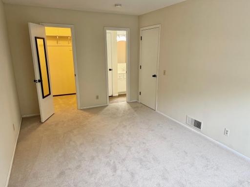 10702 Cavell Road, Bloomington, MN 55438