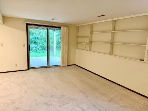 10702 Cavell Road, Bloomington, MN 55438