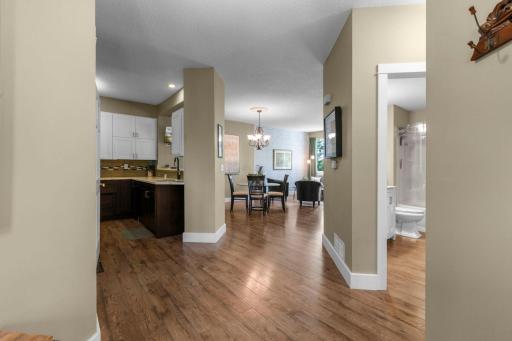 The open floorplan and 9 ft ceilings offer a bright and contemporary feel
