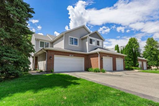 Make 11692 Langford Circle your next home!