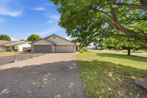 2200 Cattail Way, Hudson, WI 54016