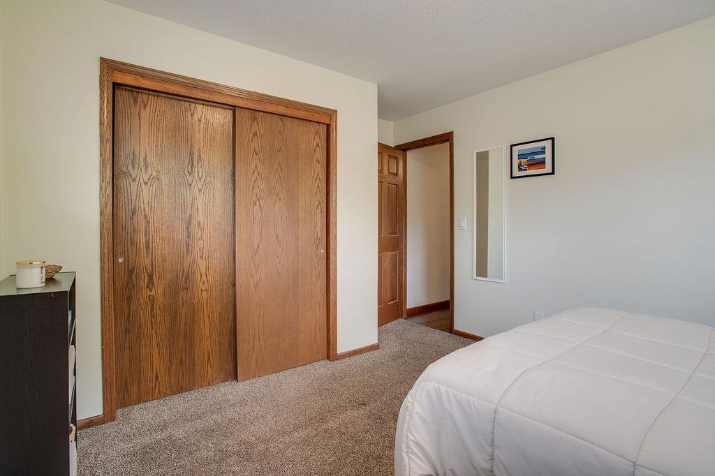 Primary bed