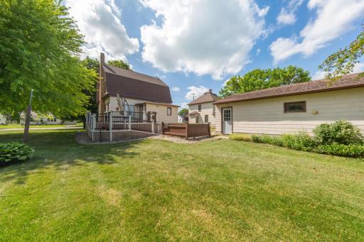 112 4th Street S, Gaylord, MN 55334