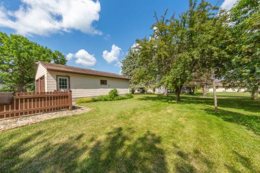 112 4th Street S, Gaylord, MN 55334