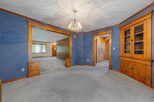 112 4th Street S, Gaylord, MN 55334