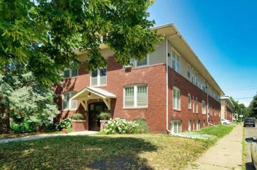 1703 Ashland Avenue, Saint Paul, MN 55104