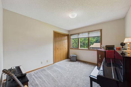 3235 Park Overlook Drive, Saint Paul, MN 55126