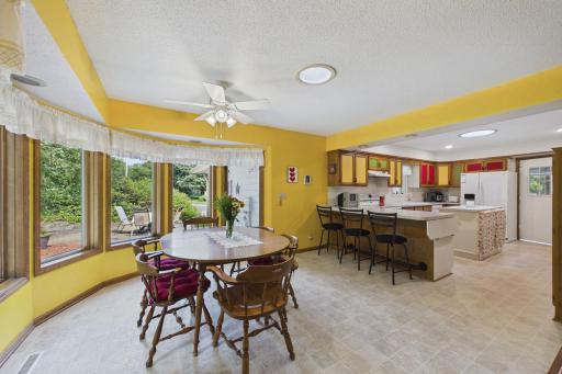 3235 Park Overlook Drive, Saint Paul, MN 55126