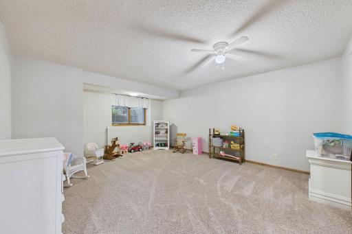 3235 Park Overlook Drive, Saint Paul, MN 55126