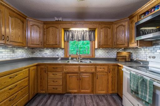 46254 Rutabaga Road, Askov, MN 55704