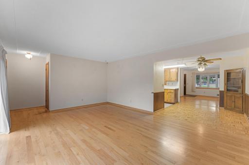 557 Cheri Lane NE, Minneapolis, MN 55421