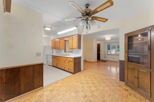 557 Cheri Lane NE, Minneapolis, MN 55421