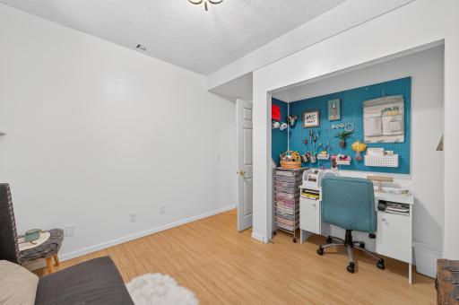 4430 Independence Avenue N, Minneapolis, MN 55428