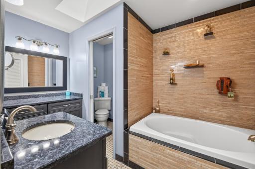 4430 Independence Avenue N, Minneapolis, MN 55428