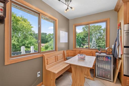 Breakfast nook with lots of light and nature views