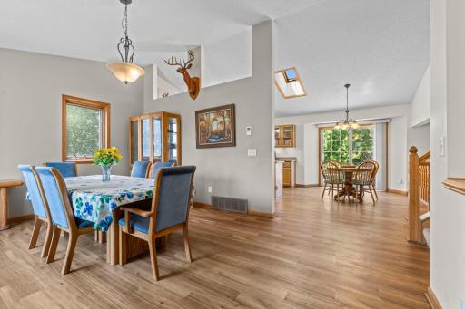 15-web-or-mls-4629 Weston Hills Dr-54.jpg