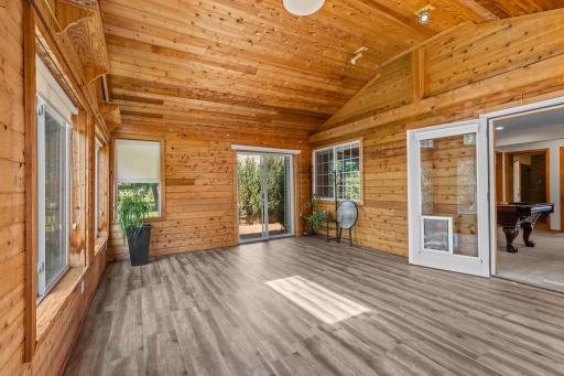 32-web-or-mls-4629 Weston Hills Dr-114.jpg