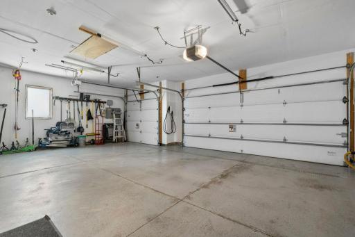 48-web-or-mls-4629 Weston Hills Dr-162.jpg