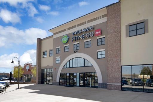 Love to workout?! Get your fitness on at your nearby Gym!