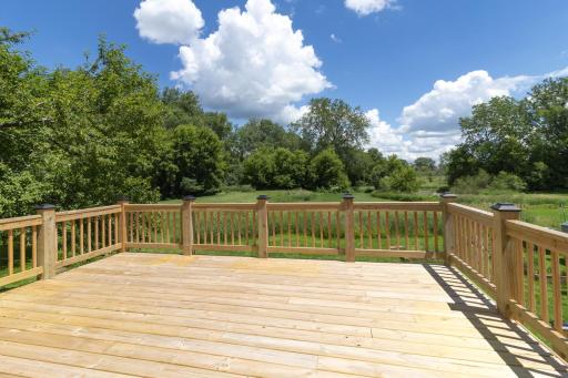 5501 Golfview Avenue N, Oakdale, MN 55128