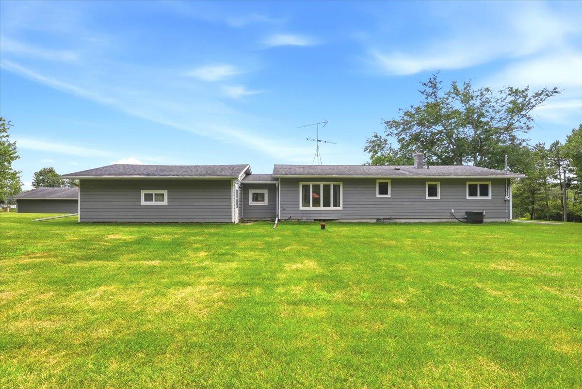 20-Back of Home.jpg