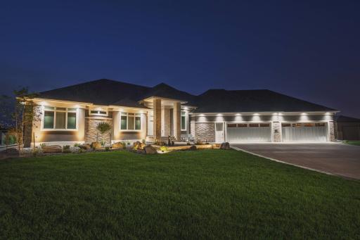 992 Mulberry Lane, West Fargo, ND 58078