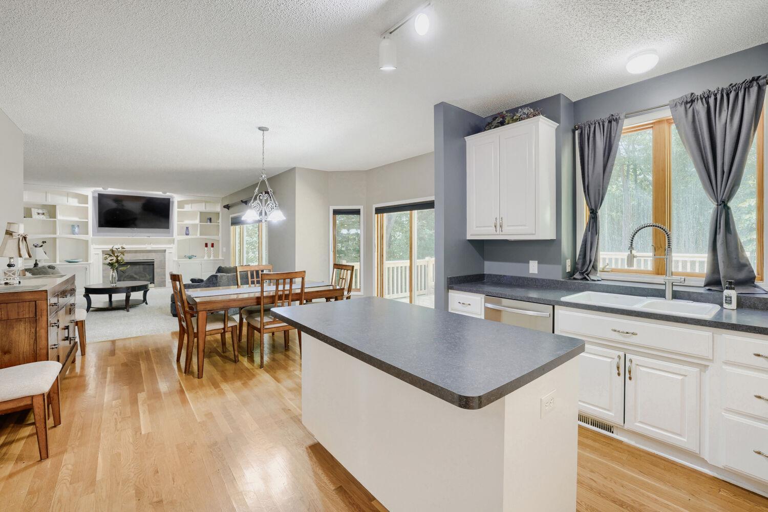 17285 Wilderness Trail SE - Web Quality - 013 - 13 Kitchen.jpg