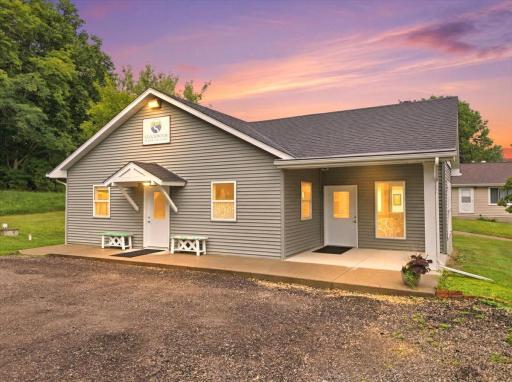 Your dream business in this perfect building with high visibility awaits!