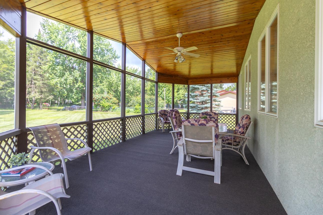 Outdoor Porch