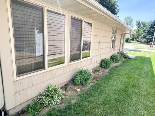 1010 S Shore Drive, Worthington, MN 56187