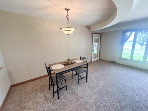 1010 S Shore Drive, Worthington, MN 56187
