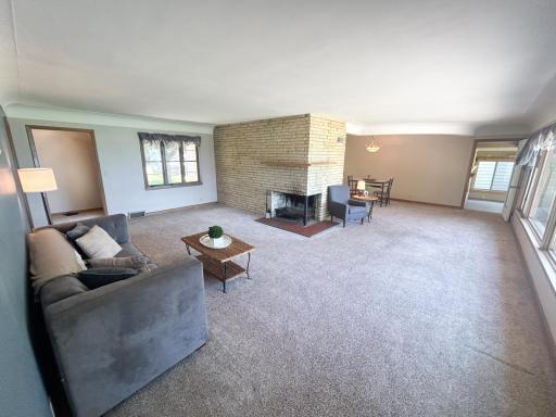 1010 S Shore Drive, Worthington, MN 56187