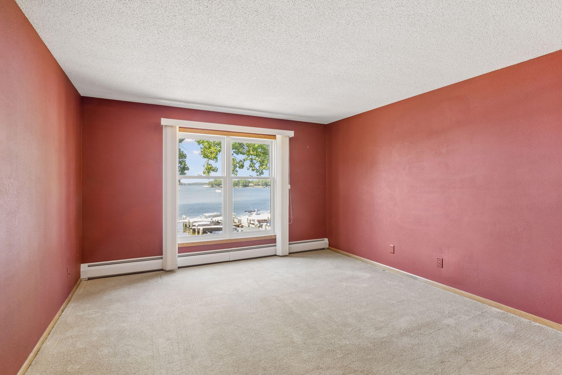 Owners suite with smashing lake views