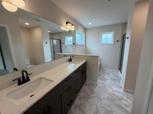 14728 Kingsview Court N, Dayton, MN 55327
