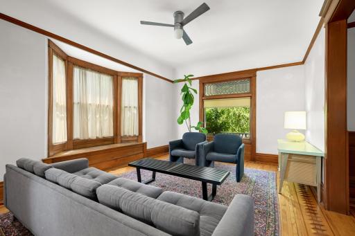 2417 Colfax Avenue S, Minneapolis, MN 55405