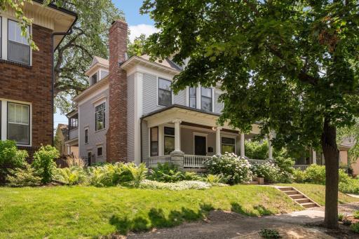 2417 Colfax Avenue S, Minneapolis, MN 55405