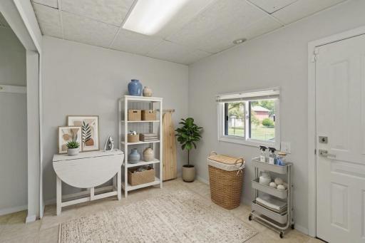 Virtually staged laundry and mud room