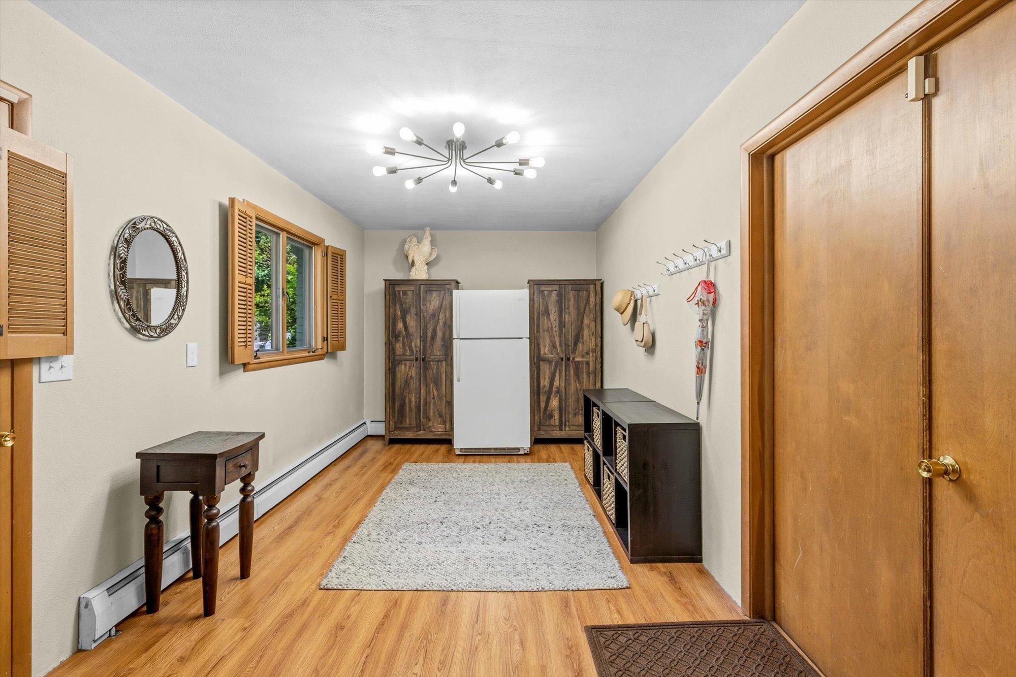 Garage Foyer.