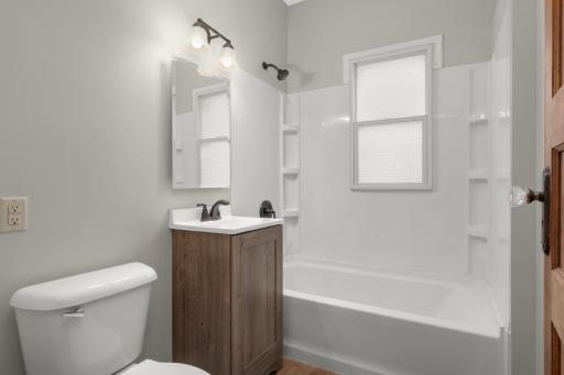 Front House: Main Floor Updated Full Bathroom