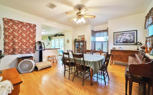 14 3rd Avenue SW, Verndale, MN 56481