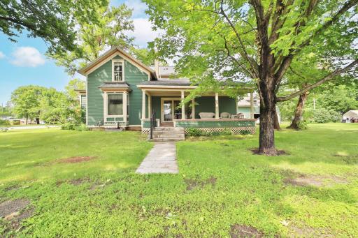 14 3rd Avenue SW, Verndale, MN 56481