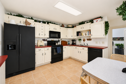 14 3rd Avenue SW, Verndale, MN 56481