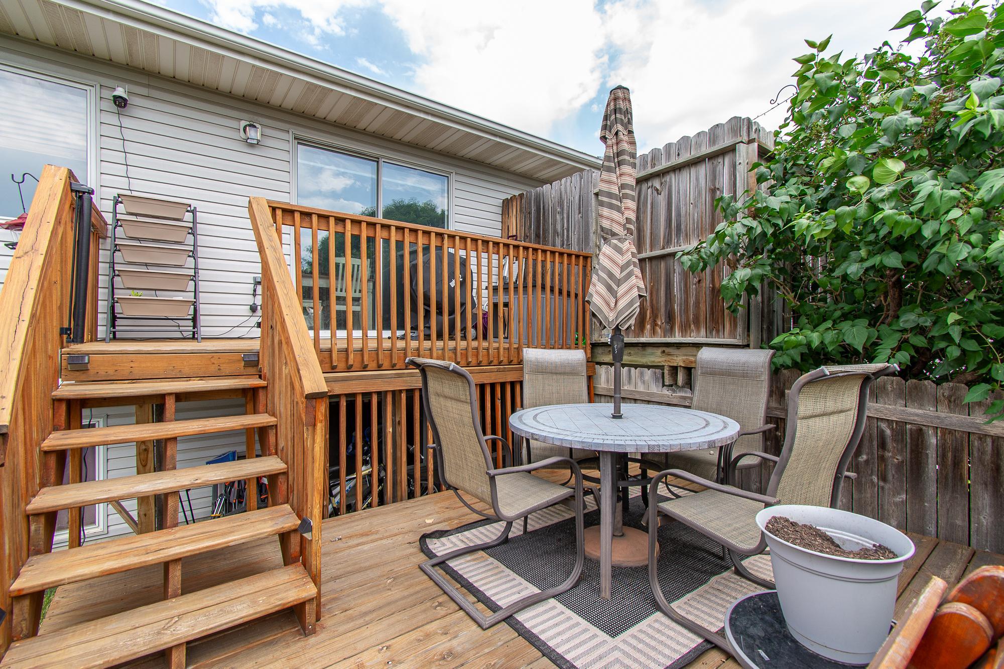 Deck