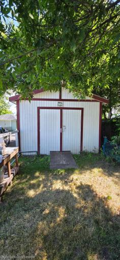 Shed