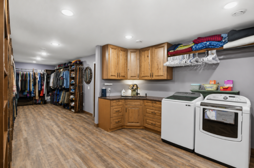 9805 Sharon Place NW, Rice, MN 56367